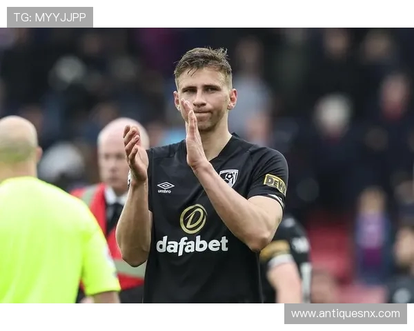 罗马诺：热刺新帅铁心留人！马竞求购罗梅罗难度升级(3)